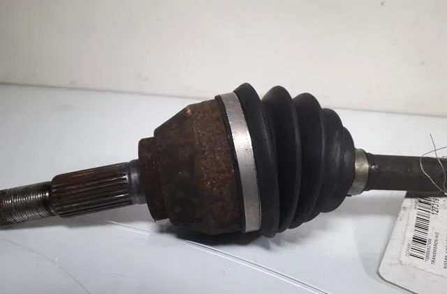Transmission avant droite Nissan JUKE (F15) 1.5 dci (2010) 5 portes occasion