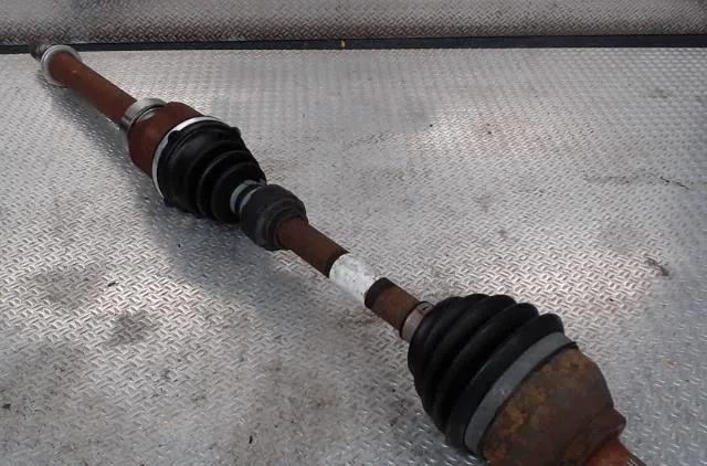 Transmission avant droite Nissan NV200 - EVALIA Autobus-Autocar 1.5 dci 90 (m20, m20m) (2011) occasion