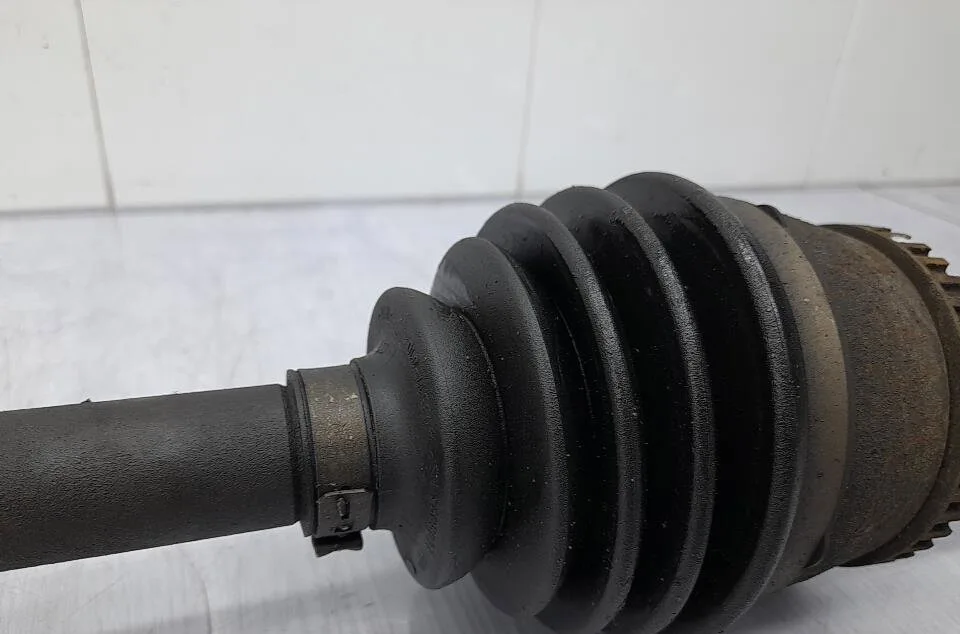 Transmission avant droite NISSAN PRIMERA 3 BREAK occasion
