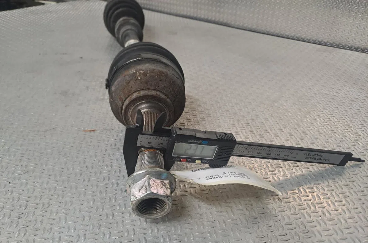 Transmission avant droite NISSAN QASHQAI 1  QASHQAI 1 PHASE 2 occasion