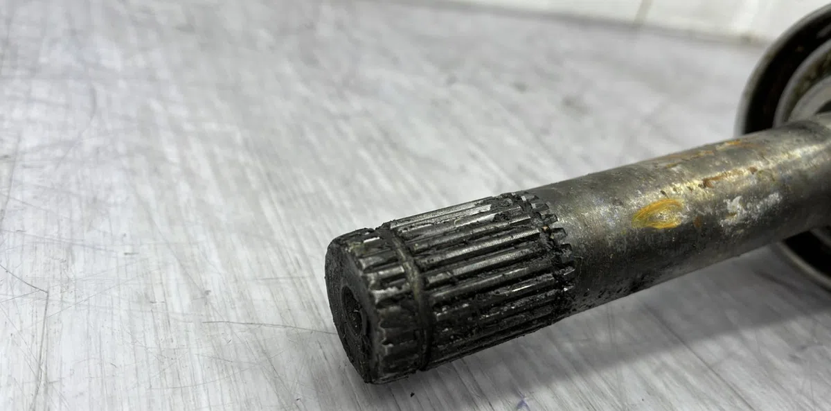 Transmission avant droite NISSAN TERRANO 2 PHASE 3 occasion