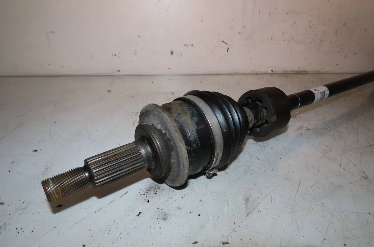 Transmission avant droite OPEL AGILA 2011 occasion