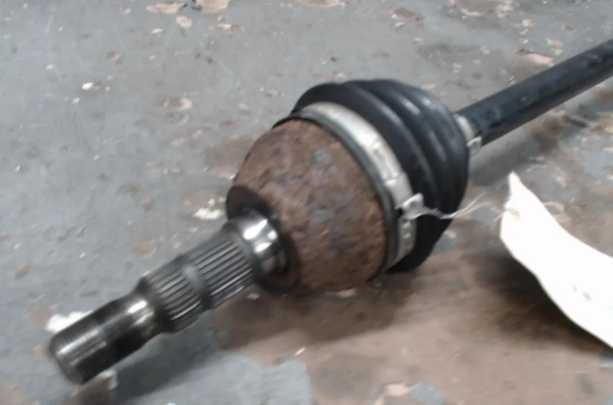 Transmission avant droite Opel ASTRA H (A04) 1.6 (l48) (2004-2010) occasion