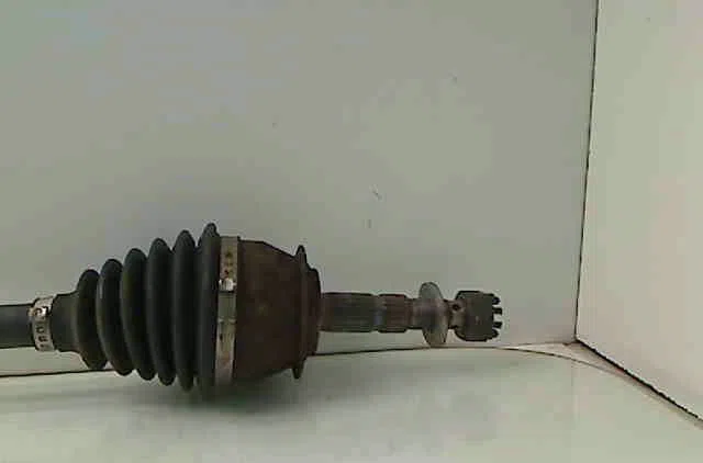 Transmission avant droite OPEL CORSA 1998 occasion