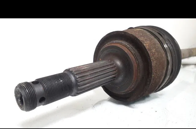 Transmission avant droite Opel CORSA B (S93) 1.2 i (f08, f68, m68) (1993-2000) occasion