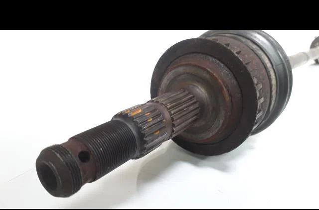 Transmission avant droite Opel CORSA C (X01) 1.2 (f08, f68) (2000-2009) occasion