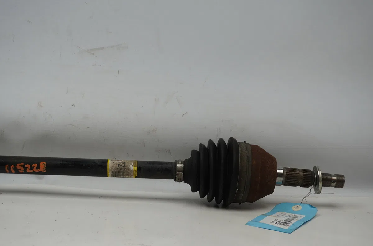 Transmission avant droite Opel MERIVA B Monospace (S10) 1.4 (75) (2010-2017) occasion