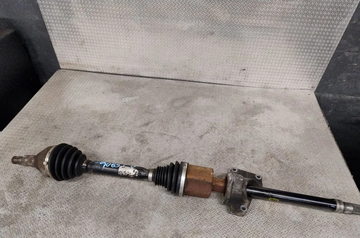 Transmission avant droite OPEL ZAFIRA B  ZAFIRA B PHASE 2 occasion