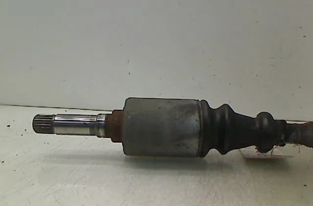 Transmission avant droite Peugeot 106 II (1A_, 1C_) 1.4 i (1996-2004) occasion