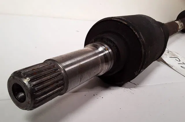 Transmission avant droite Peugeot 106 II (1A_, 1C_) 1.5 d (1998-2004) 3 portes occasion