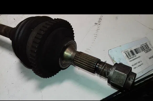 Transmission avant droite Peugeot 206 (2L_, 2M_) 1.4 i (2010-2013) occasion