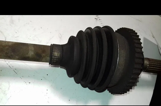 Transmission avant droite Peugeot 206 (2L_, 2M_) 1.4 i (2010-2013) occasion