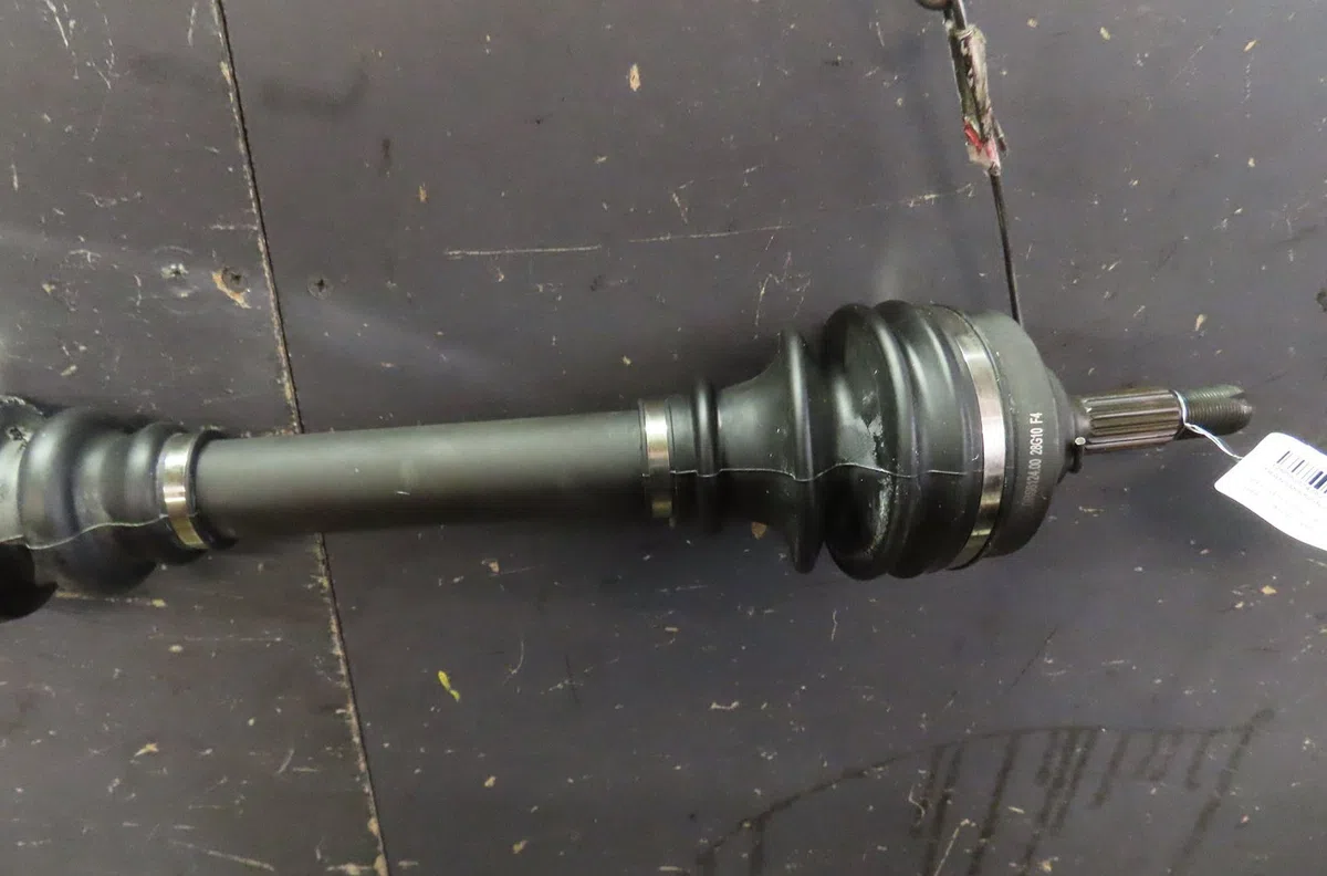 Transmission avant droite Peugeot 206 3-5 portes (2A-C) 1.9 d (1998-2001) 5 portes occasion