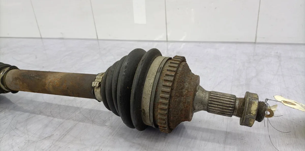 Transmission avant droite PEUGEOT 206 PHASE 1 BREAK occasion