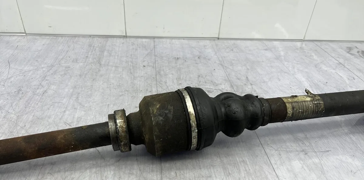 Transmission avant droite PEUGEOT 307 PHASE 1 CABRIOLET occasion