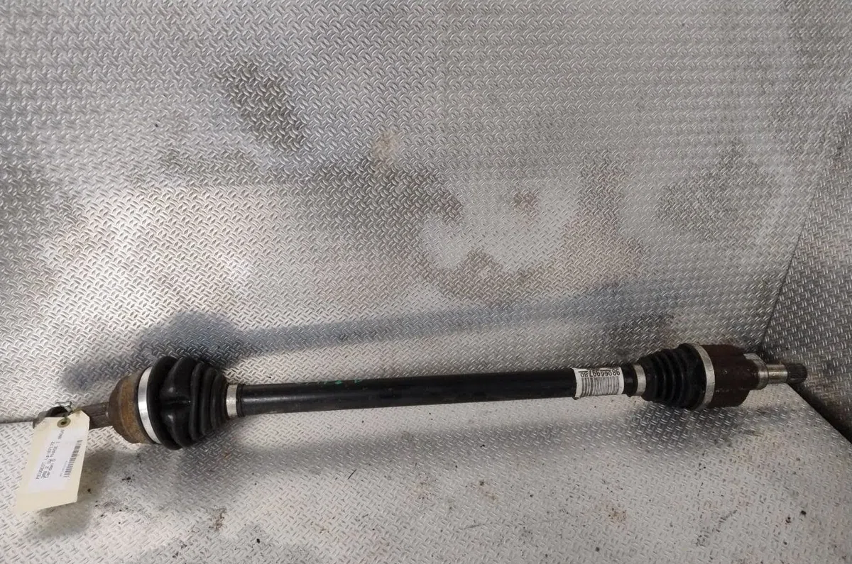 Transmission avant droite PEUGEOT 308 2 SW  308 2 SW PHASE 1 BREAK occasion