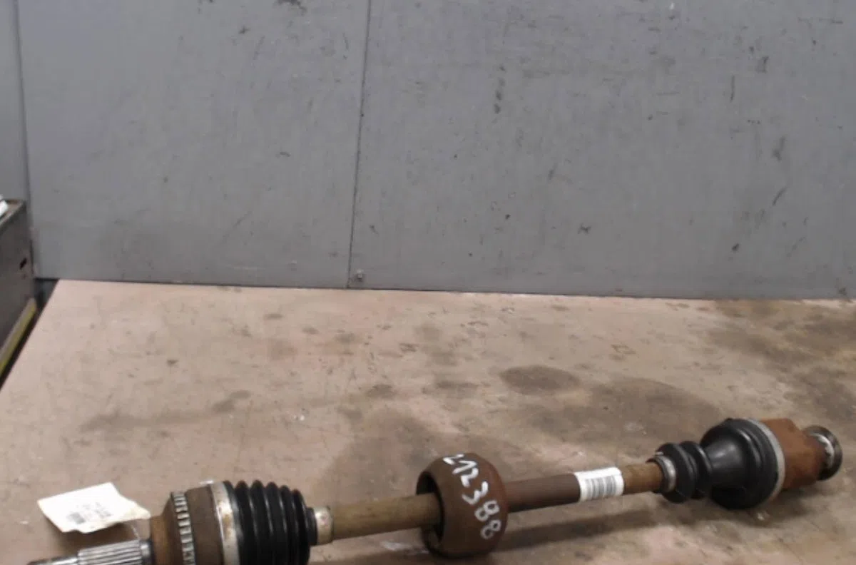 Transmission avant droite Renault CLIO II (BB_, CB_) 1.2 16v (bb05, bb0w, bb11, bb27, bb2t, bb2u, bb2v, cb05,... (2001-2