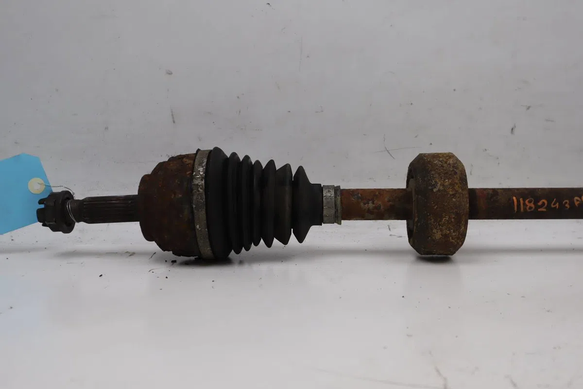Transmission avant droite Renault CLIO II (BB_, CB_) 1.6 (b-cb0d, bb00) (1998-2005) occasion