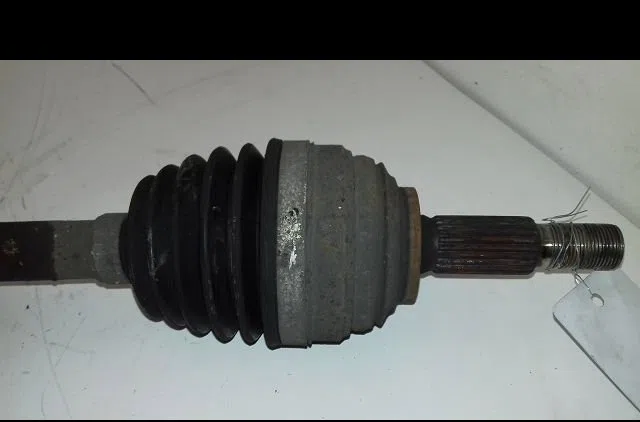 Transmission avant droite Renault CLIO III (BR0-1, CR0-1) 1.2 16v (2010-2014) occasion