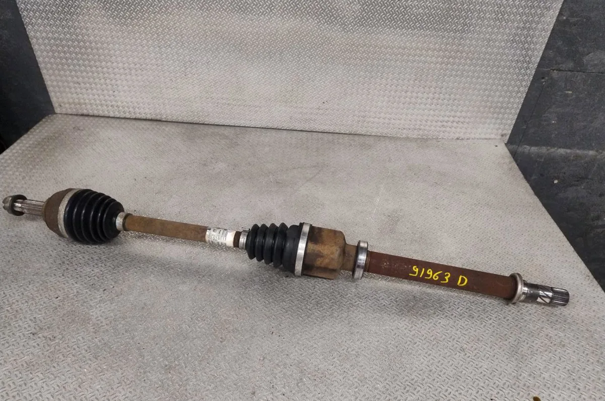 Transmission avant droite Renault CLIO III (BR0-1, CR0-1) 1.4 16v (2005-2012) occasion