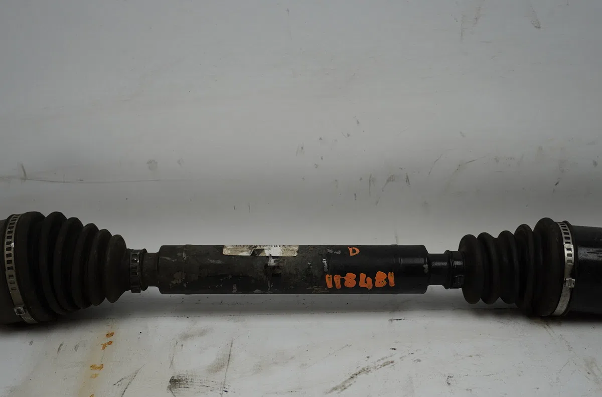 Transmission avant droite Renault CLIO III (BR0-1, CR0-1) 2.0 16v sport (2008-2014) occasion