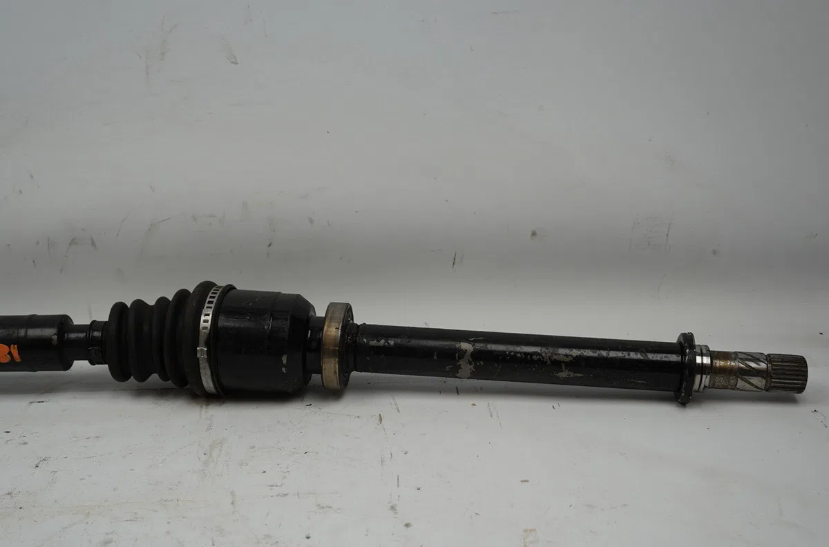 Transmission avant droite Renault CLIO III (BR0-1, CR0-1) 2.0 16v sport (2008-2014) occasion