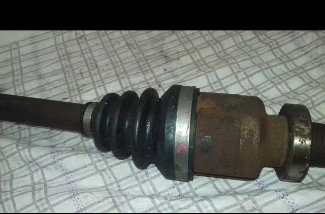 Transmission avant droite Renault CLIO III Grandtour (KR0-1_) 1.2 16v (kr0p) (2007-2012) occasion