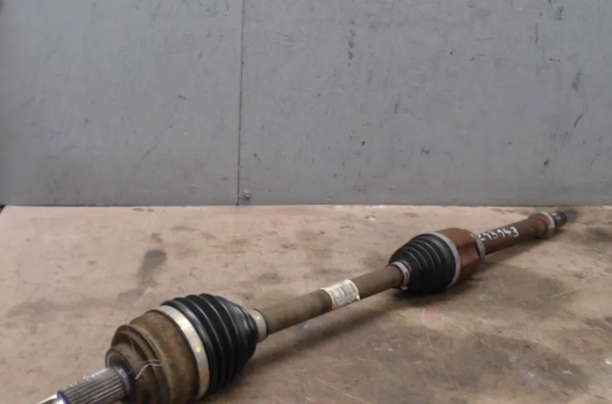 Transmission avant droite Renault GRAND SCÉNIC III (JZ0-1_) 1.9 dci (2009) occasion