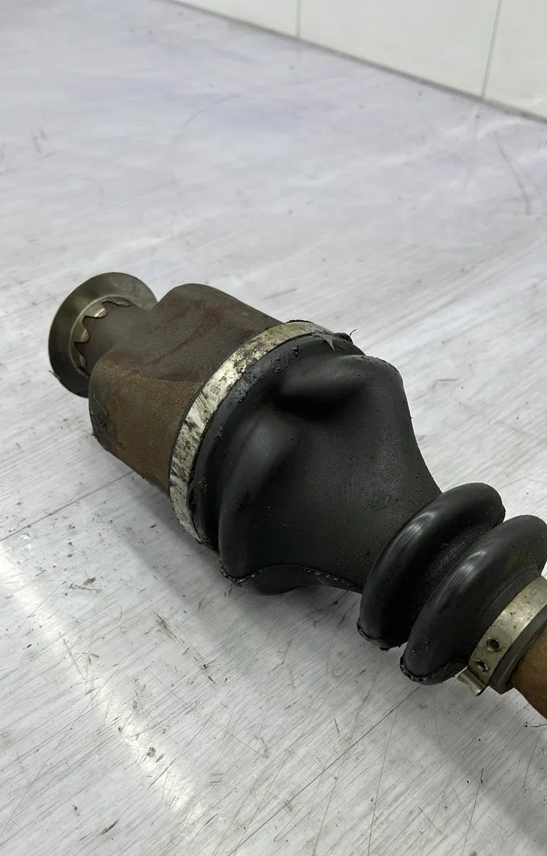 Transmission avant droite RENAULT LAGUNA 1 PHASE 2 occasion