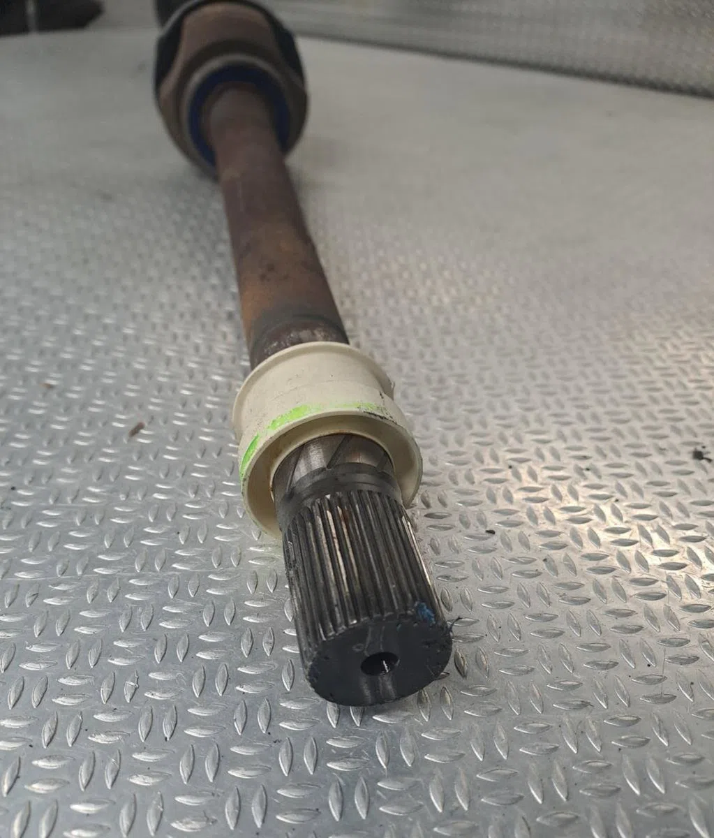 Transmission avant droite RENAULT LAGUNA 2  LAGUNA 2 PHASE 2 BREAK occasion