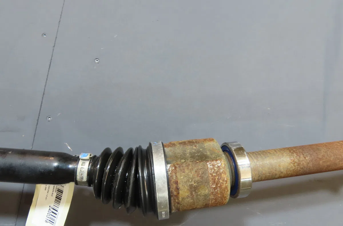 Transmission avant droite RENAULT LAGUNA 2009 occasion
