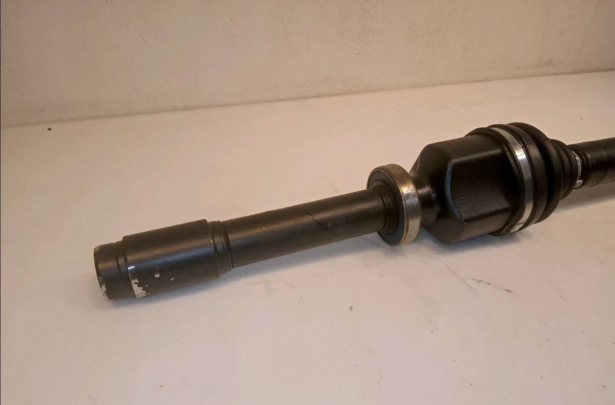 Transmission avant droite RENAULT LAGUNA II 2001 occasion
