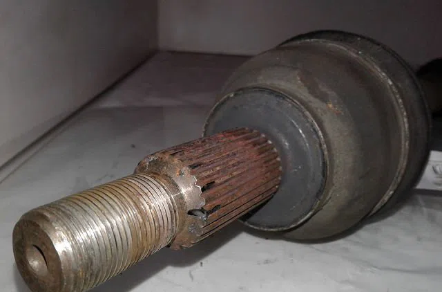 Transmission avant droite Renault LAGUNA II (BG0-1_) 1.9 dci (bg0e) (2001-2005) occasion