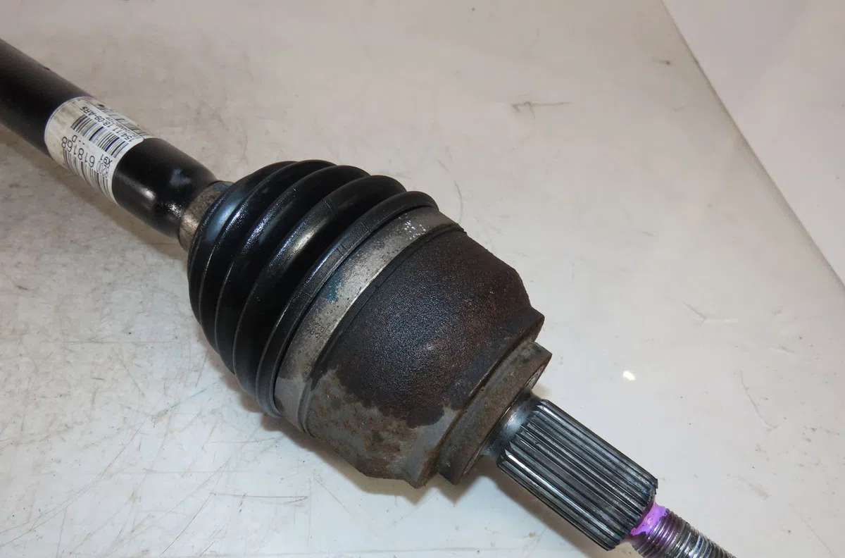 Transmission avant droite Renault LAGUNA III (BT0-1) 2.0 dci (bt07, bt0j, bt14, bt1a, bt1s) (2007-2015) 5 portes occasio