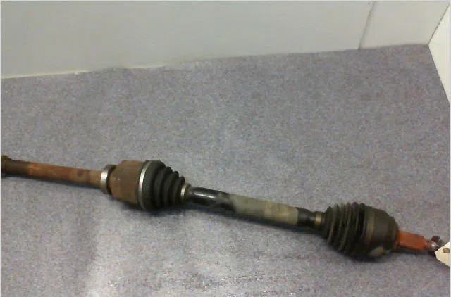 Transmission avant droite RENAULT LAGUNA III Phase 1 COUPE 08-2008--03-2013 2.0 DCI 150ch occasion