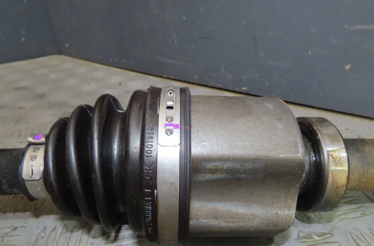 Transmission avant droite RENAULT LATITUDE occasion