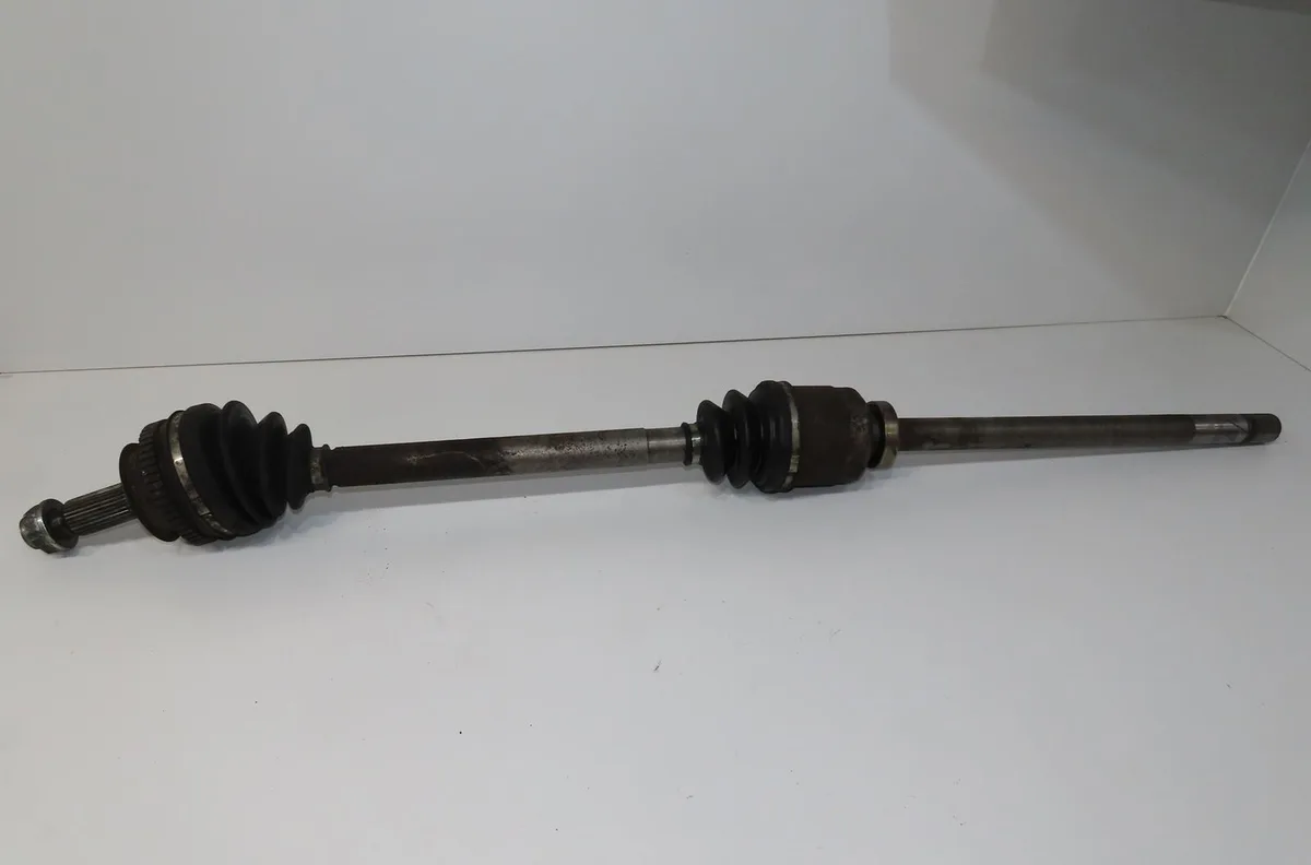 Transmission avant droite Renault MASTER II Autobus-Autocar (JD) 2.5 d (1998-2001) occasion