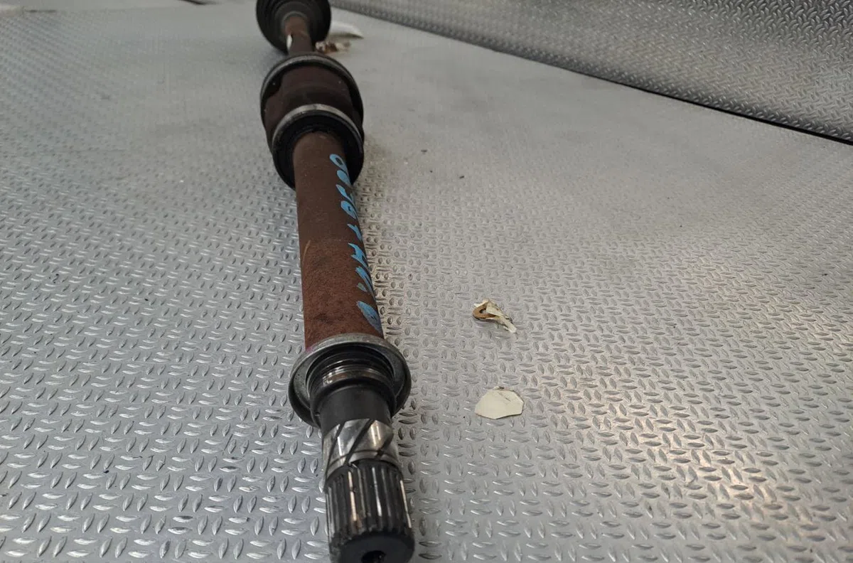Transmission avant droite RENAULT MEGANE 3  MEGANE 3 PHASE 1 occasion