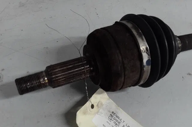 Transmission avant droite Renault MEGANE III 3-5 portes (BZ0-1_, B3_) 1.2 tce (bz2b, bz11) (2012-2015) 5 portes occasion