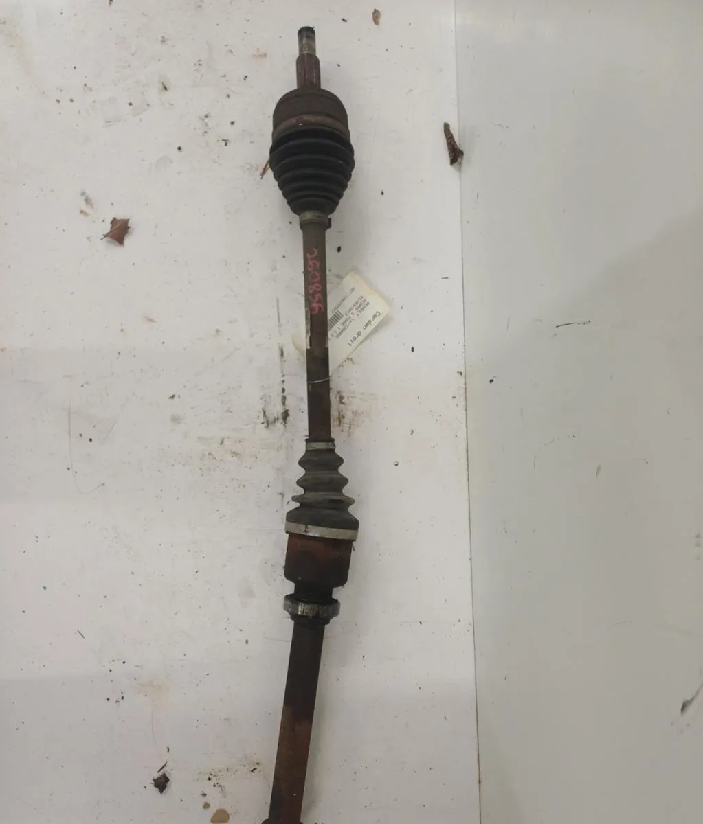 Transmission avant droite Renault MEGANE III 3-5 portes (BZ0-1_, B3_) 1.5 dci (bz0c) (2008-2015) 5 portes occasion
