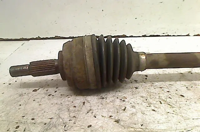 Transmission avant droite Renault MEGANE III Grandtour (KZ0-1) 1.6 dci (kz00, kz12, kz13) (2011) occasion