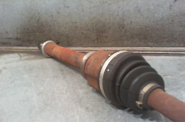 Transmission avant droite RENAULT MEGANE III Phase 1 11-2008--01-2012 occasion