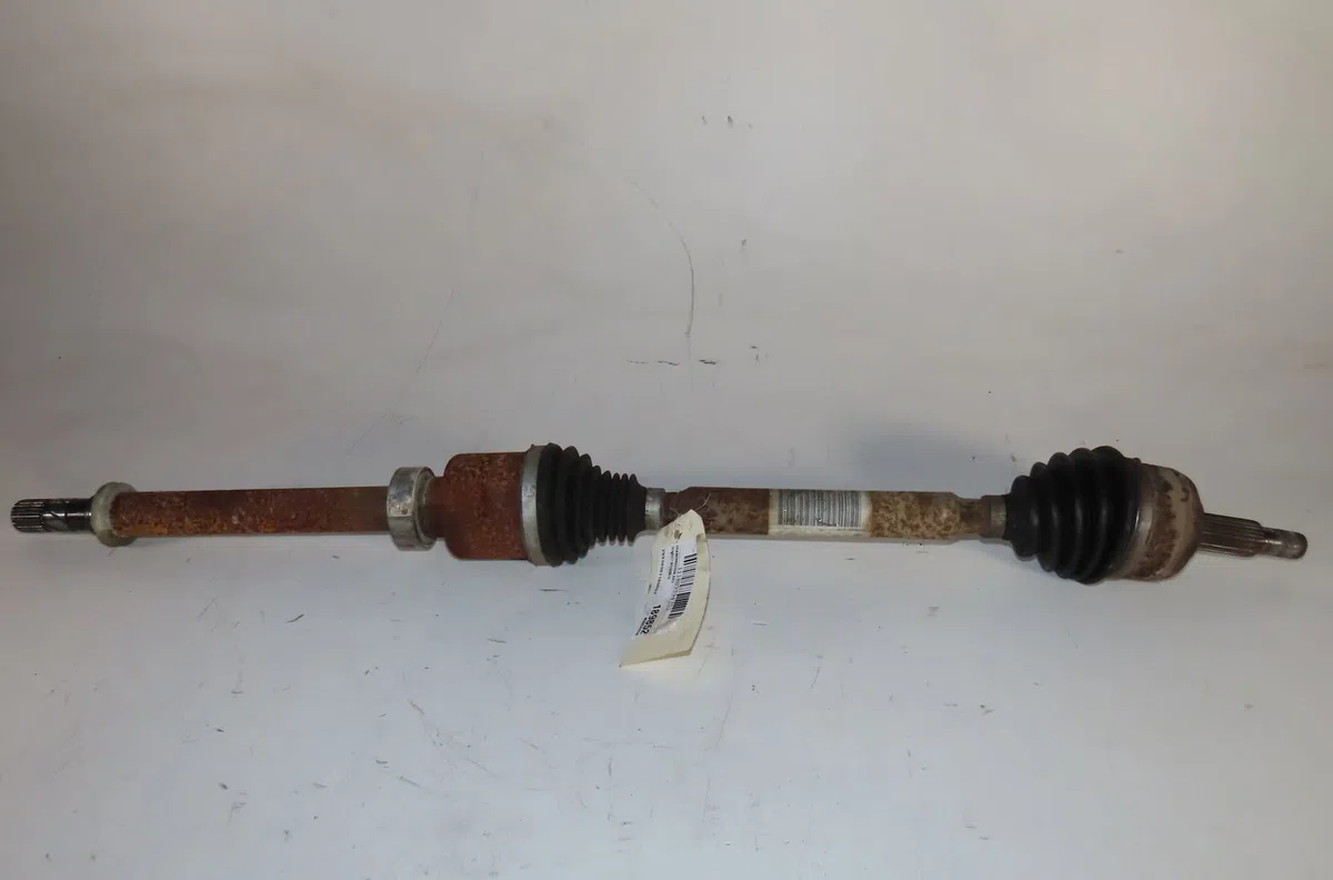 Transmission avant droite Renault MEGANE IV 3-5 portes (B9A-M-N_) 1.5 dci 90 (b9a1) (2015) occasion
