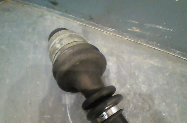 Transmission avant droite RENAULT R5 1994 occasion