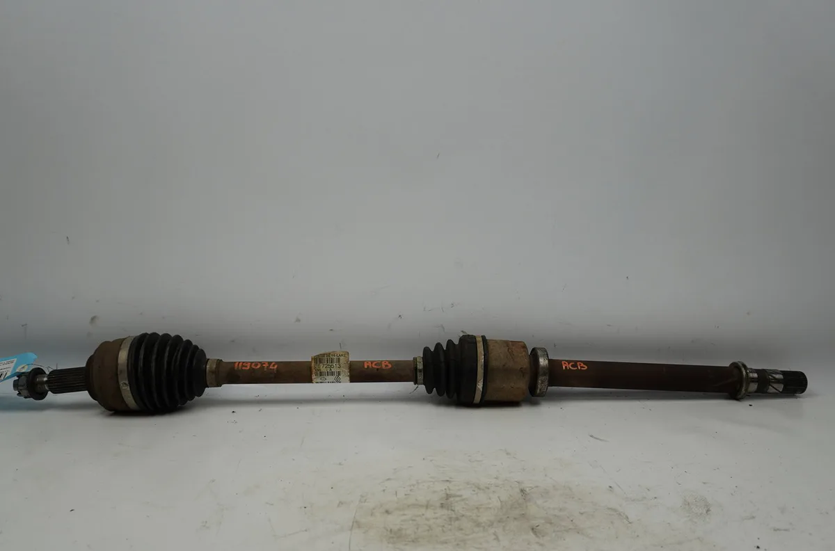 Transmission avant droite Renault SCÉNIC III (JZ0-1_) 1.9 dci (jz0j, jz1j, jz1k, jz1s) (2009) occasion