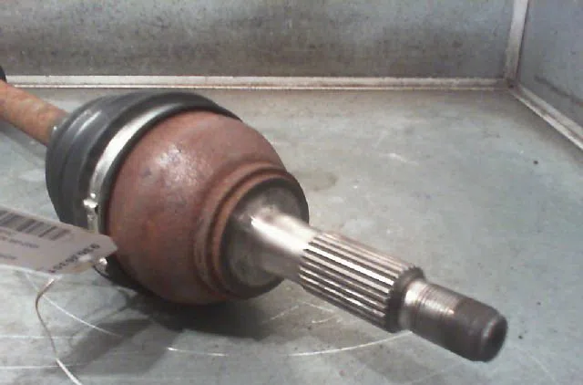 Transmission avant droite RENAULT TRAFIC 1999 occasion