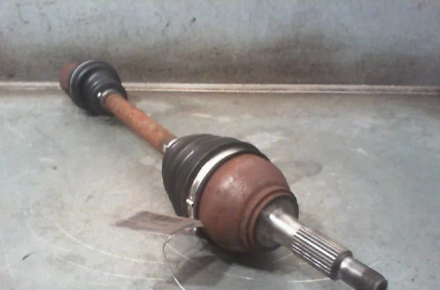 Transmission avant droite RENAULT TRAFIC 1999 occasion