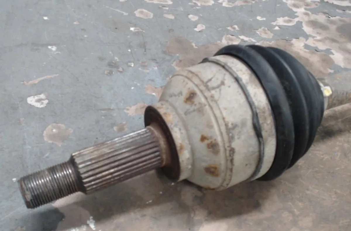 Transmission avant droite Renault TRAFIC II Camionnette (FL) 1.9 dci 80 (fl0b) (2001-2006) occasion