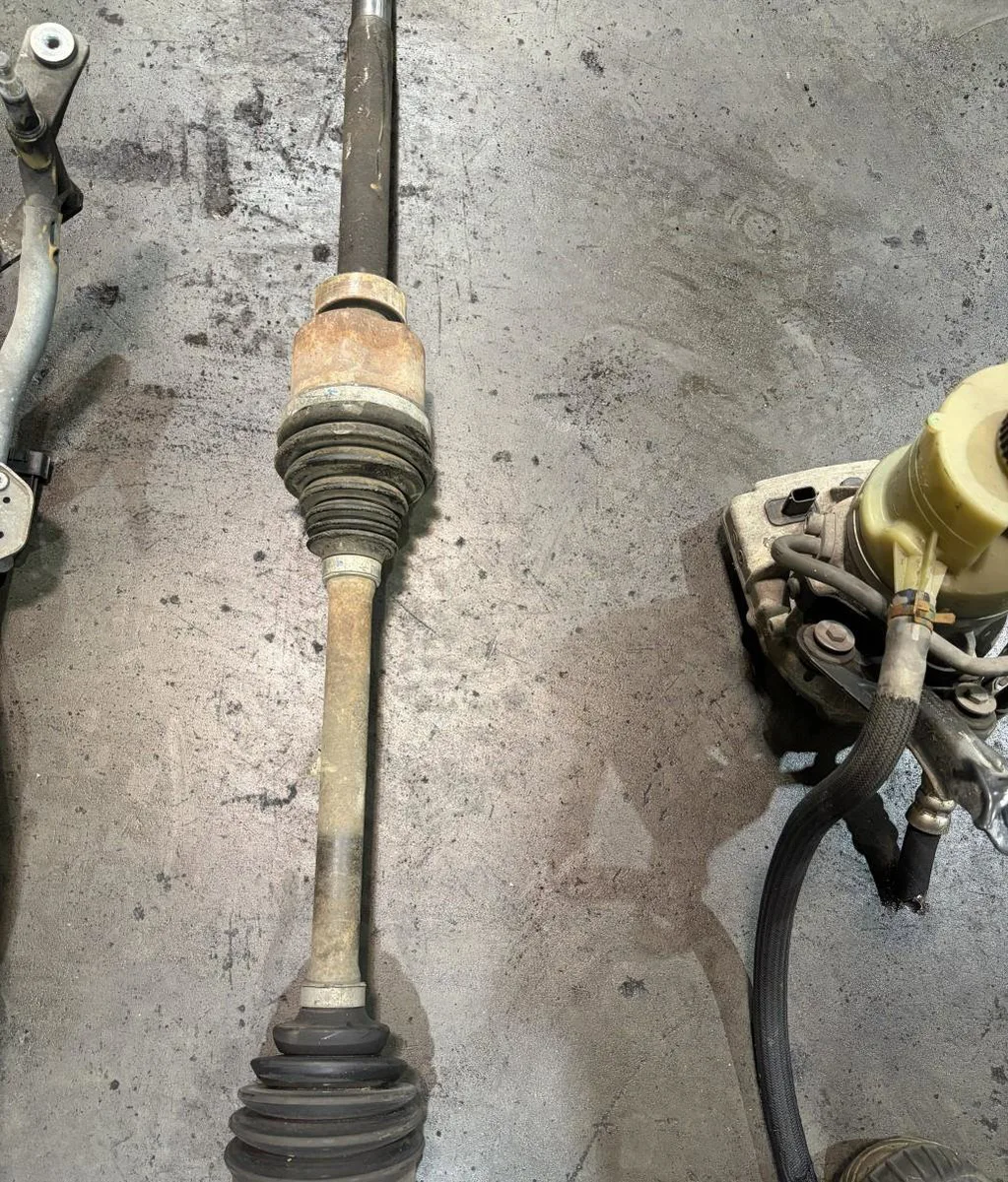 Transmission avant droite Renault TRAFIC III Camionnette (FG_) 1.6 dci 115 (fgmd) (2014) occasion