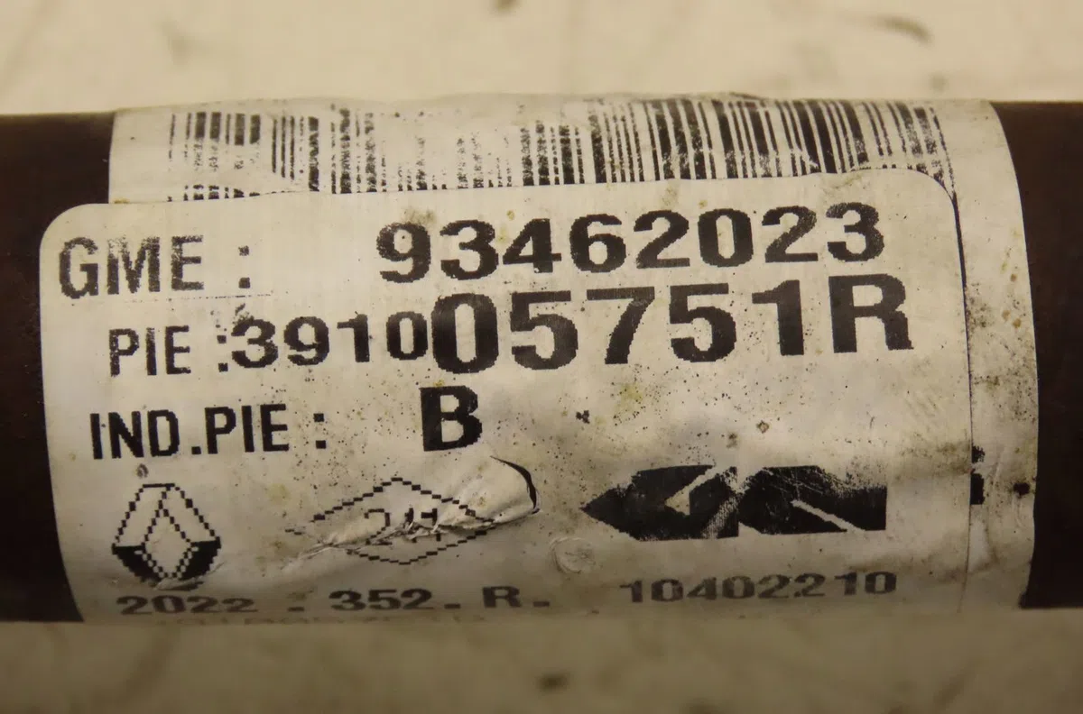 Transmission avant droite Renault TRAFIC III Camionnette (FG_) 2.0 dci 110 (fgmw) (2021) occasion